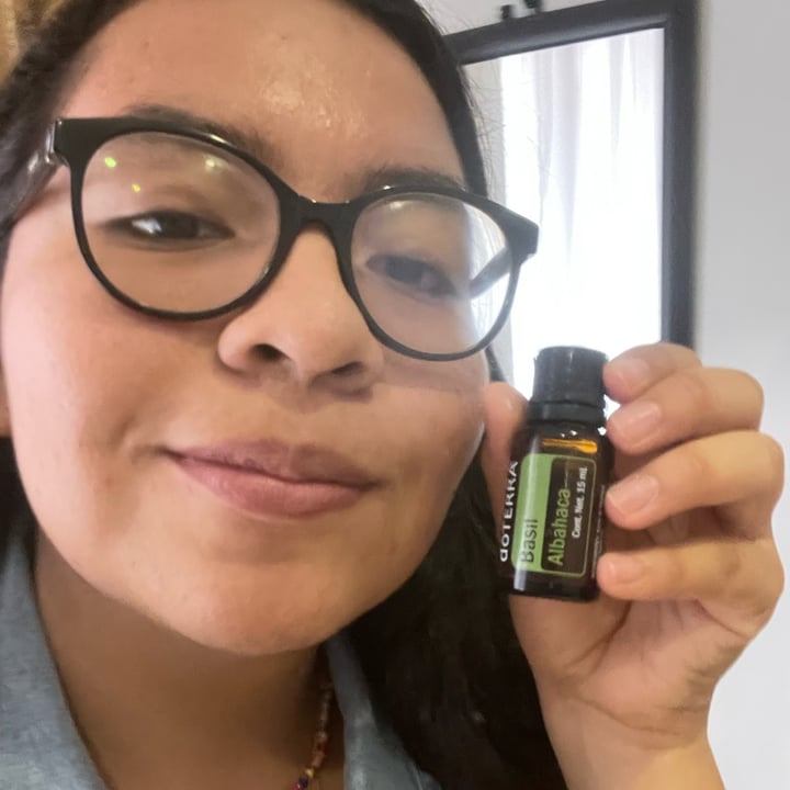 photo of dōTERRA aceite albahaca shared by @karenruza on  10 Jun 2022 - review