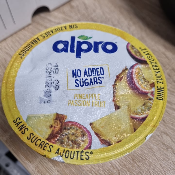 photo of Alpro Ananas Fruit Passion Yogurt shared by @francy82 on  28 Sep 2022 - review