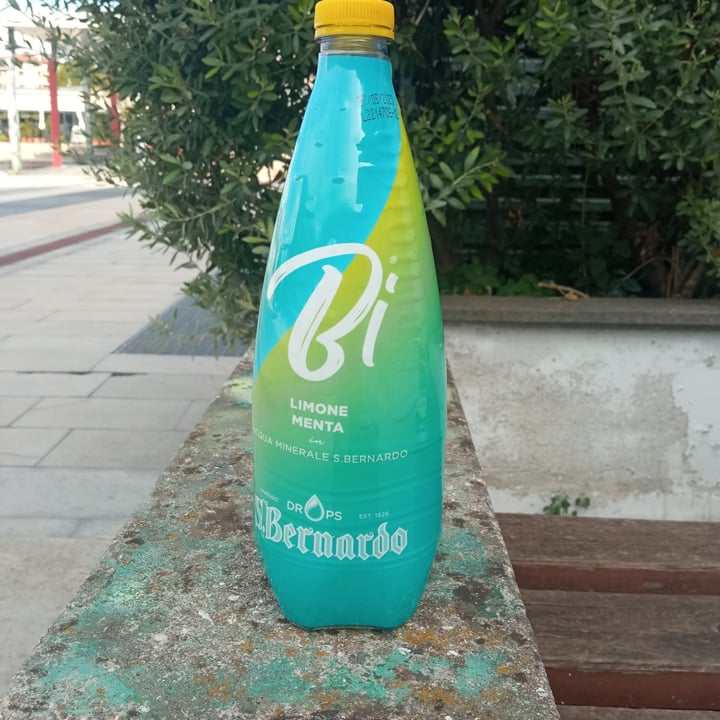 review photo of San benedetto Bi Limone E Menta shared by @adospgnuolo on 06 Aug 2022 - review