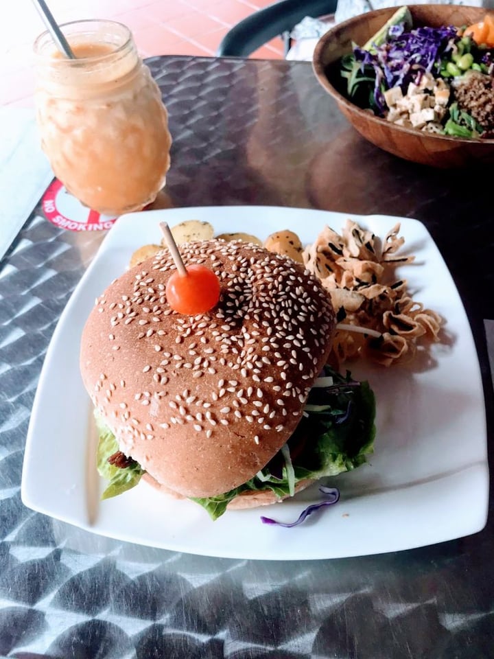 photo of Well Dressed Salad Bar PowWowBao Burger shared by @paloma on  11 Jan 2020 - review