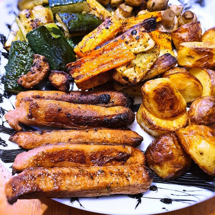 review photo of Heck Veg With Edge Sausages shared by @accountinactive on 28 May 2020 - review