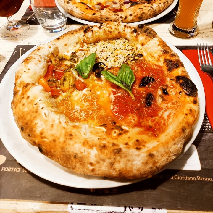 photo of Spicchi d'Autore Vegan pizza shared by @argiequail on  28 Nov 2021 - review