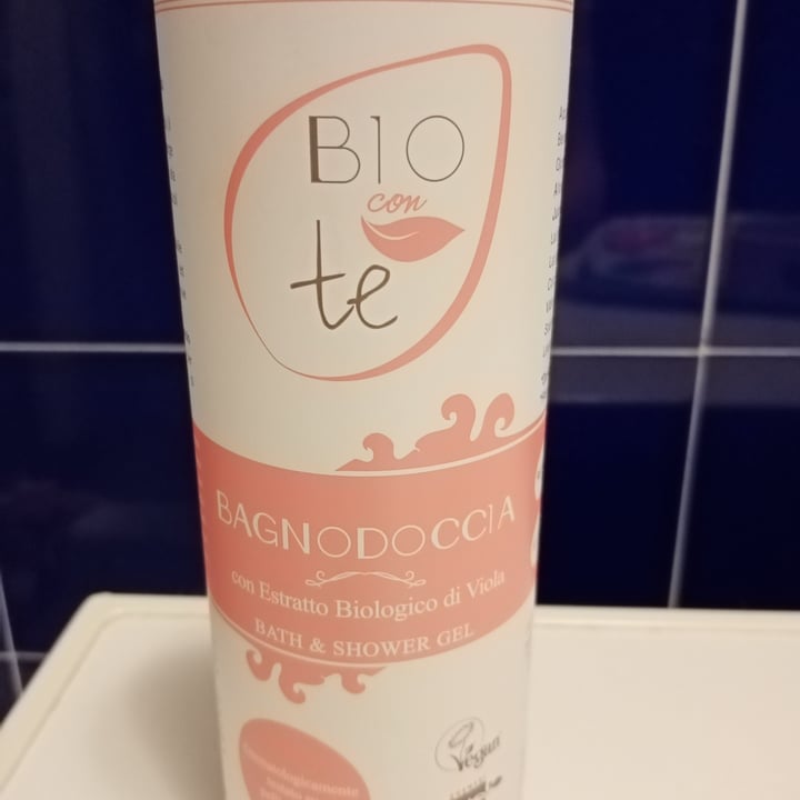 photo of Bio Conte Bagno doccia con estratto biologico di viola shared by @tuttavianina on  13 Mar 2022 - review