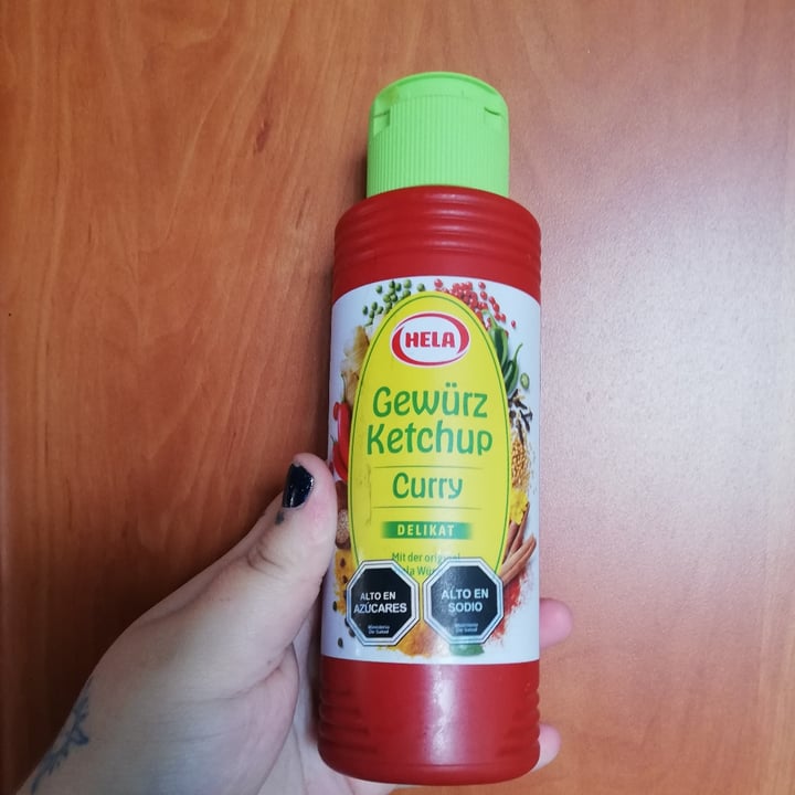 photo of Hela Gewürzketchup Curry Delikat shared by @tamittoe on  12 Jun 2021 - review