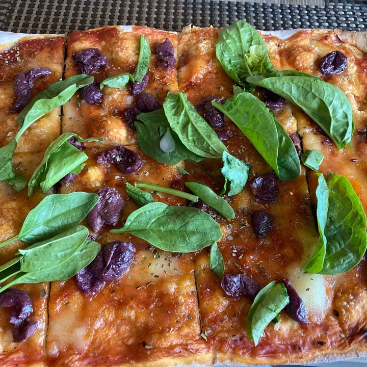 photo of Bossa Woodbridge Island Pizza Margarita shared by @ctfloof on  20 Nov 2021 - review