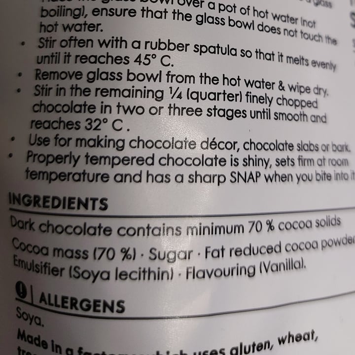 photo of Woolworths Food 70% cocao dark chocolate drops shared by @ecobunny on  16 Oct 2021 - review