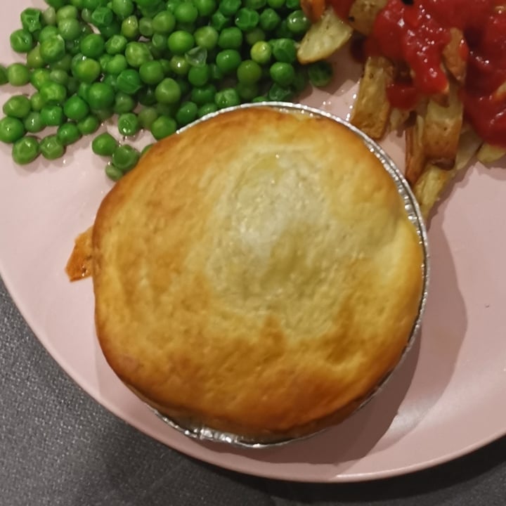 review photo of Fry's Family Food 2 Country Mushroom Pies shared by @fernabraham on 22 Nov 2020 - review