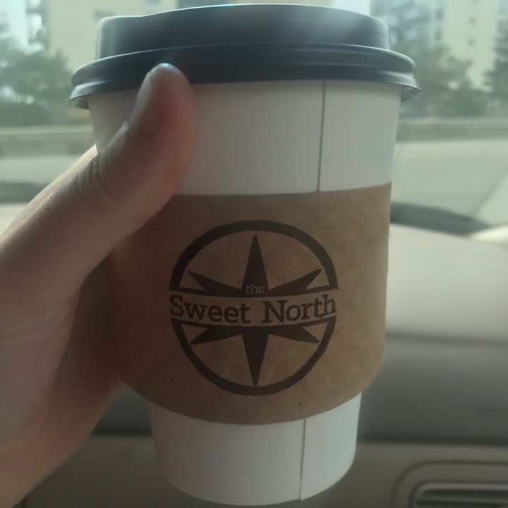 photo of Sweet North Bakery Vegan Pumpkin Spice Latte shared by @kaylabear on  15 Oct 2020 - review