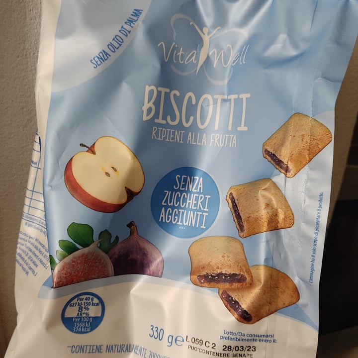 review photo of Vita well Biscotti ripieni alla frutta shared by @angelicatedesco on 13 Apr 2022 - review