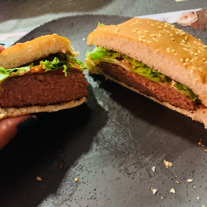 review photo of Beyond Meat Beyond Burger Plant-Based Patties shared by @saryisup on 11 Oct 2021 - review