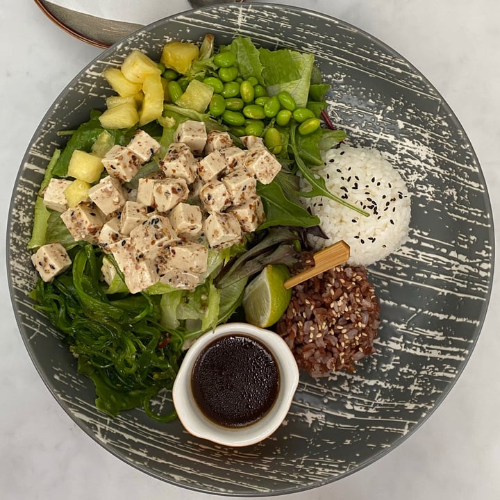 review photo of Aloha Poké (Jewel Changi Airport) Poke Bowl - Nutty Sesame Tofu shared by @hannahjtan on 19 Jul 2021 - review