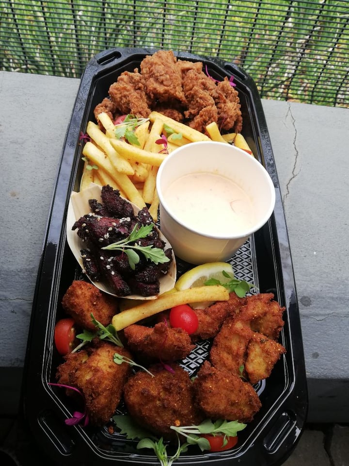 photo of The Vegan Chef Midrand Platter For Two shared by @teecee1401 on  04 Nov 2019 - review