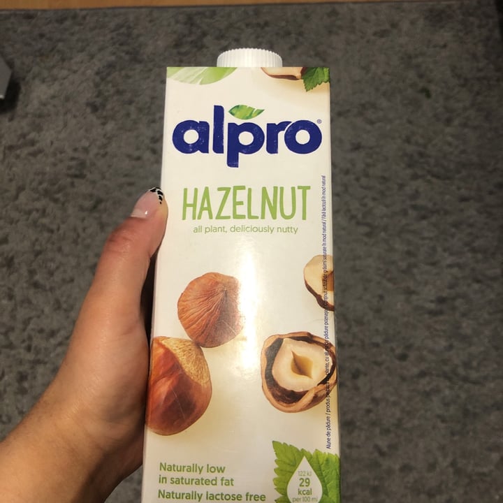review photo of Alpro Hazelnut mik shared by @vegansweetneronig on 05 Jun 2021 - review