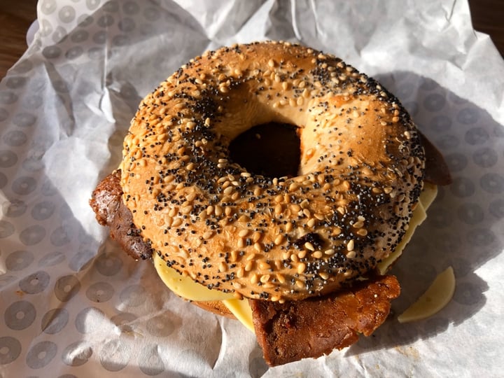 photo of Leith Arches hungry vegan breakfast bagel shared by @angelorun on  19 Feb 2020 - review