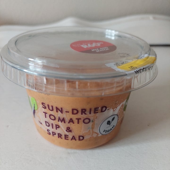 photo of Woolworths Food Sundried tomato dip & spread shared by @hippiegirl on  23 Dec 2021 - review