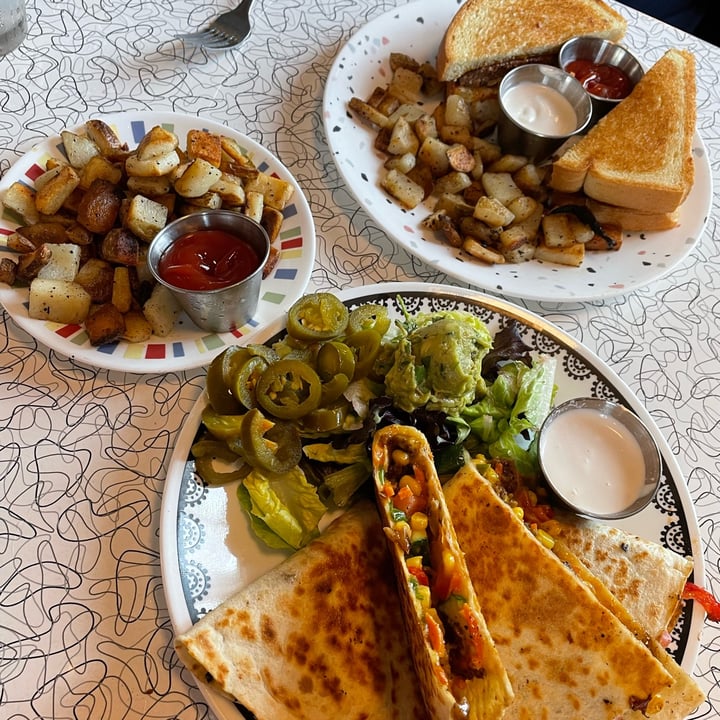 photo of Spiral Diner & Bakery Seitan Quesadillas shared by @ellesegarcia on  01 Jun 2022 - review