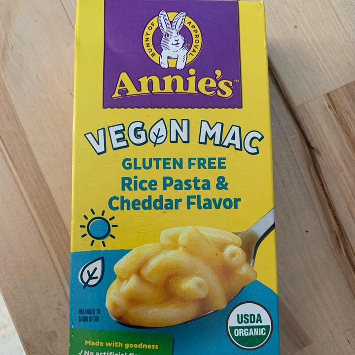 photo of Annie’s Organic vegan Mac ( rice pasta, gluten free) shared by @jeremytheape on  27 Sep 2022 - review