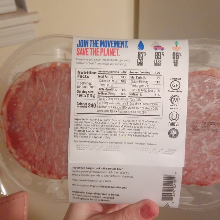 review photo of Impossible Foods Impossible Burger Patties shared by @babydolldaydreams on 30 Aug 2022 - review