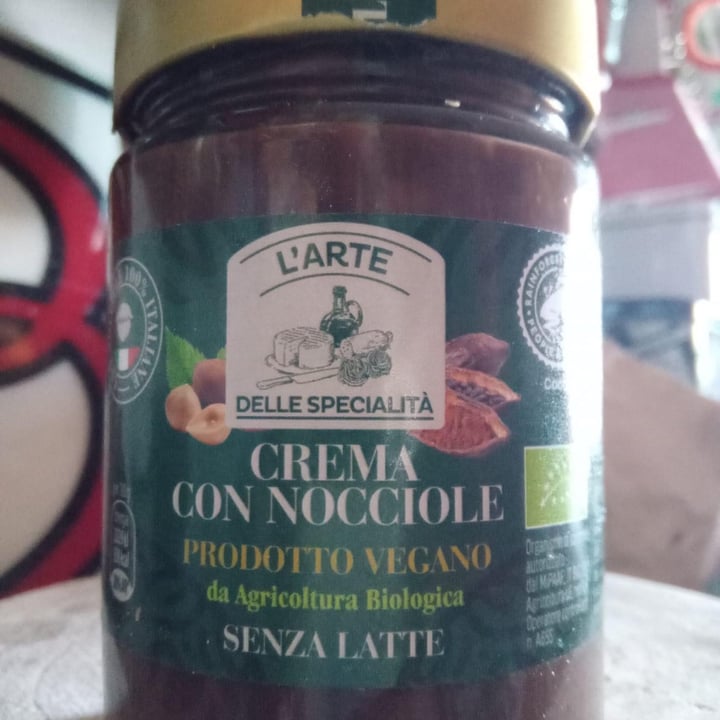 photo of L'Arte Delle Specialità Crema  fondente con nocciole shared by @marti5310 on  06 Apr 2022 - review