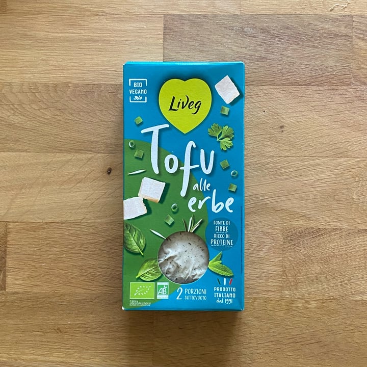 photo of Liveg tofu alle erbe shared by @vegmaddy on  09 Sep 2022 - review