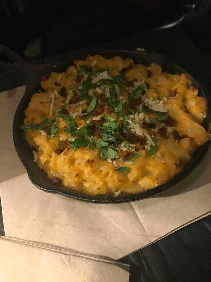 photo of Virtuous Pie Mac & Cheez Skillet shared by @llovevegan on  05 Jan 2020 - review