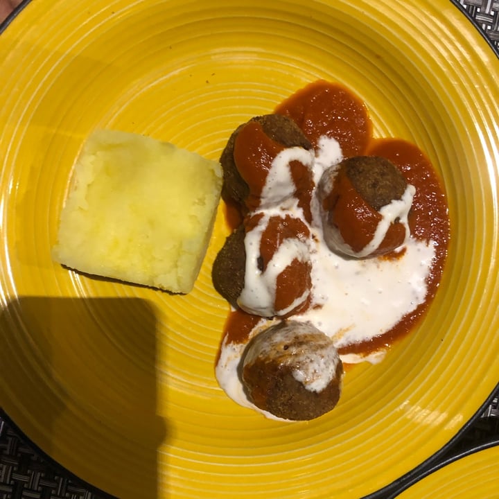 review photo of L'OV Osteria Vegetariana Polpette Di Lenticchie E Pane Con Purè shared by @grazia2 on 15 Oct 2022 - review