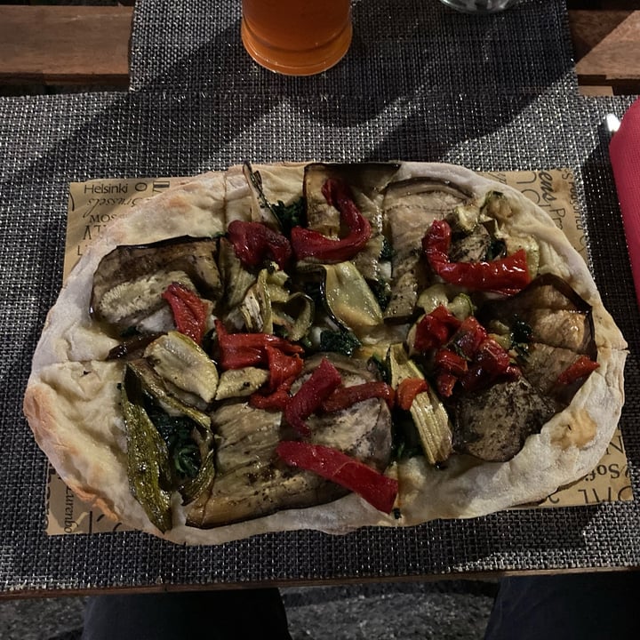 photo of Bistrot 46 Café Roma Pinsa con verdure shared by @simonescampoli on  16 May 2022 - review