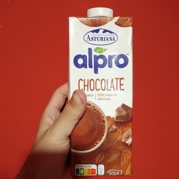 photo of Alpro Chocolate Flavored Soya Milk shared by @pablodop on  15 Oct 2020 - review