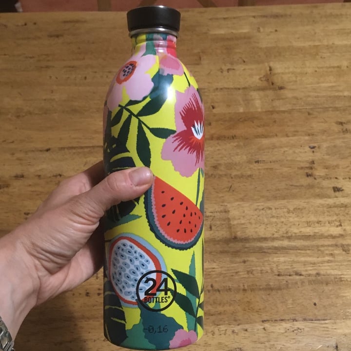 photo of 24 Bottles Urban Bottle shared by @mariabosisio on  13 Jun 2022 - review