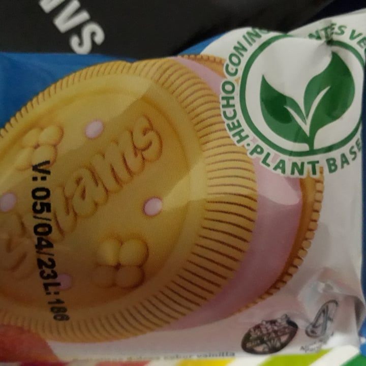 review photo of smams Galletitas De Vainilla & Relleno De Frutilla shared by @lulapasc on 08 Sep 2022 - review