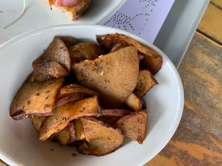 review photo of Hopscotch Kitchen Breakfast Potatoes shared by @jeremytheape on 08 Jun 2022 - review