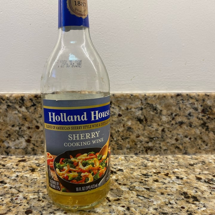 review photo of Mizkan sherry cooking wine shared by @veganmeandyou on 08 May 2022 - review