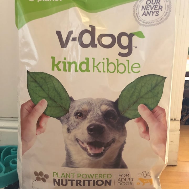 photo of v-dog v-dog kind kibble 30 LB bag shared by @ito-bearito on  18 Apr 2022 - review