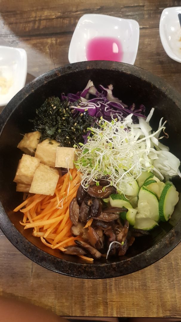 review photo of Daehwa Vegetarian 비빔밥 Bibimbap shared by @hyclipse on 17 Jan 2020 - review