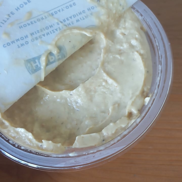 photo of HOPE Foods Original Hummus shared by @gisegigi on  09 Oct 2022 - review