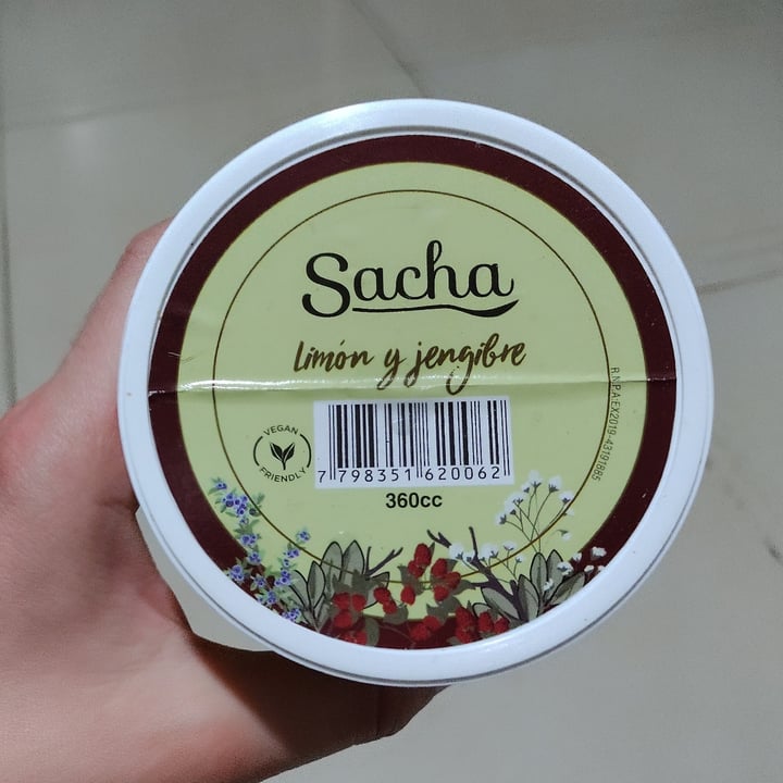 photo of Sacha Helado De Limón Y Jengibre shared by @agustinazt on  02 May 2021 - review