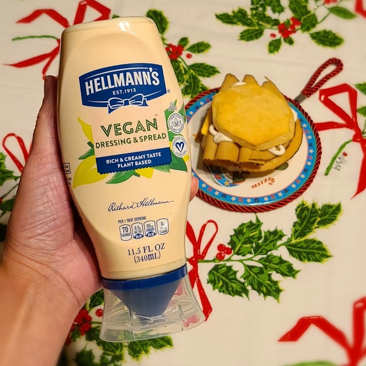 photo of Hellmann’s Vegan Dressing & Spread shared by @agreene428 on  24 Dec 2021 - review