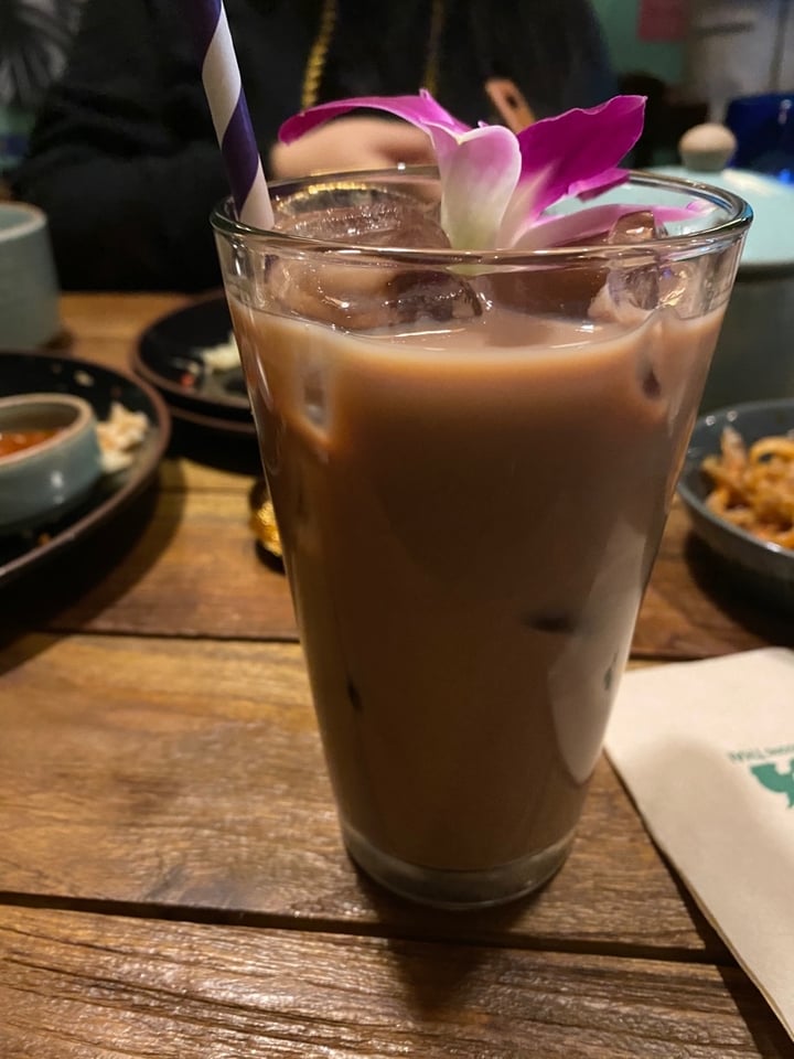 photo of 쏭타이 Ssong Thai Vegan Iced Milk Tea shared by @olfi on  05 Jan 2020 - review