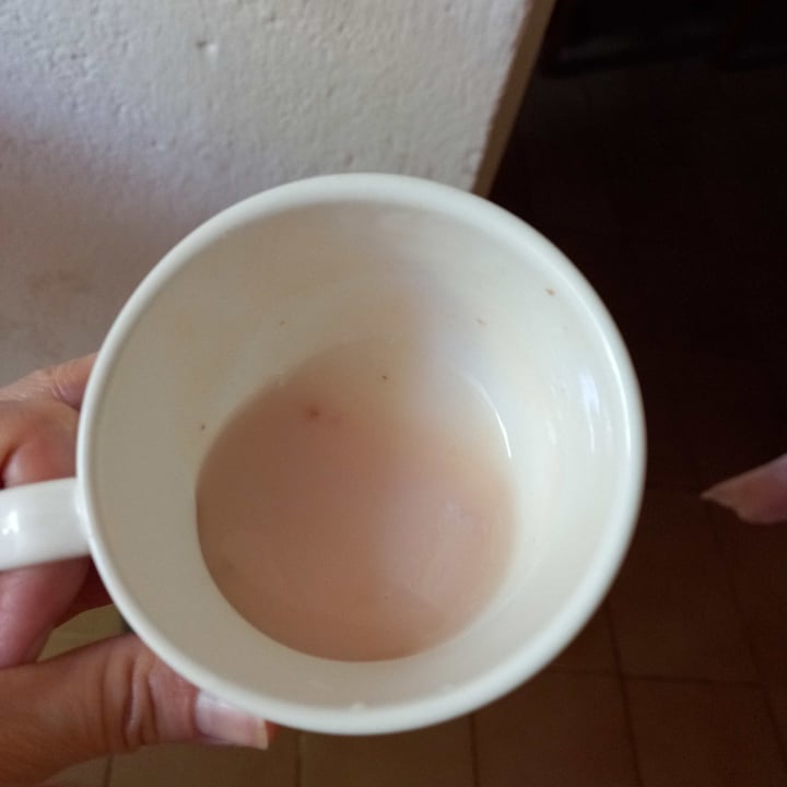 photo of Vida Veg Iogurte banana, mamão e maçã shared by @marcialucks on  26 Dec 2021 - review