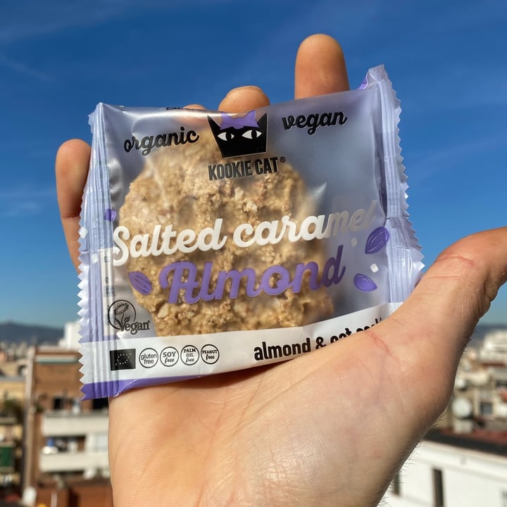 photo of Kookie cat Salted Caramel Almond & Oat Cookie shared by @nick91 on  01 Jan 2022 - review