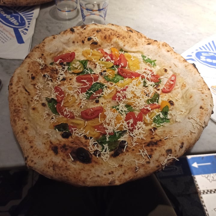 review photo of Gino Sorbillo Vegana con tofu shared by @giannaaa on 10 Dec 2021 - review