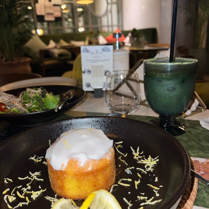 photo of WabiSabi lemon cake & matcha latte shared by @nouraabd on  15 Jun 2022 - review