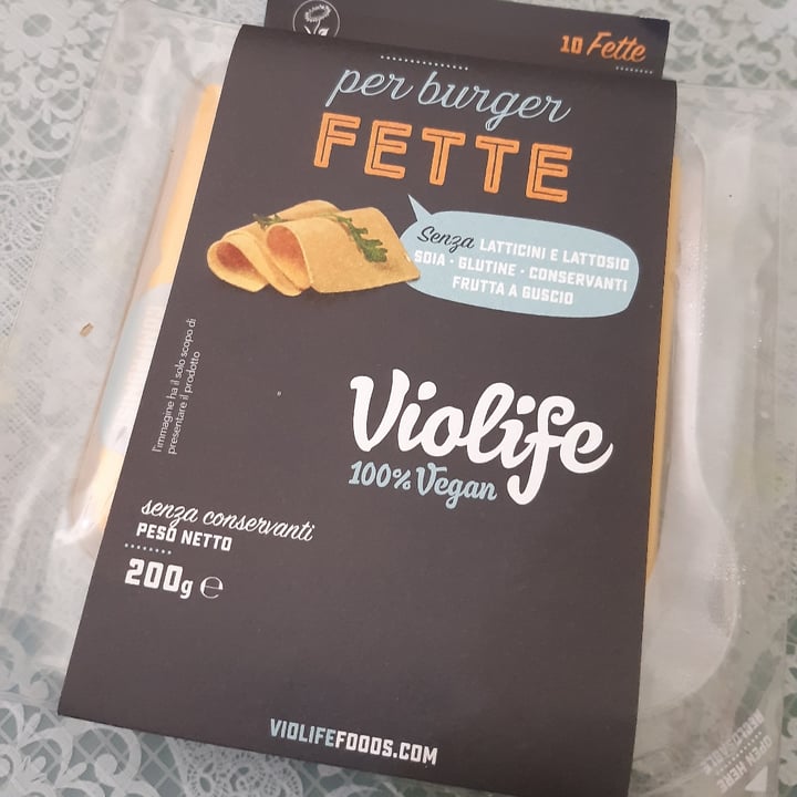 review photo of Violife Cheddar Slices shared by @claudia86 on 17 Apr 2021 - review