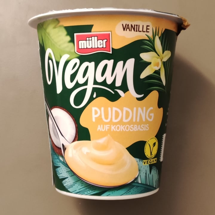 photo of Müller vegan pudding auf kokosbasis vanille shared by @entropyinside on  06 Dec 2022 - review