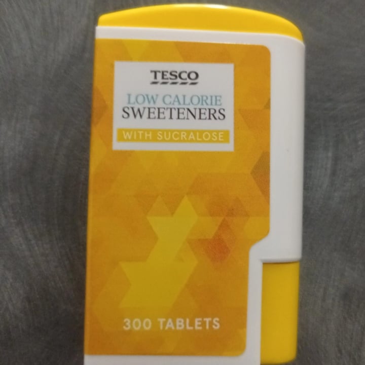 photo of Tesco sweetener shared by @clauliverpool on  04 Jun 2022 - review