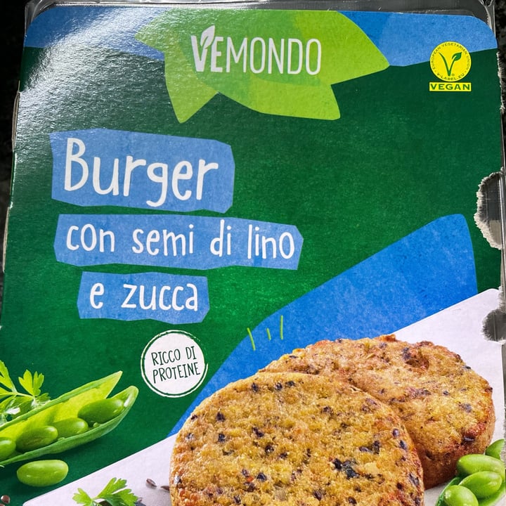 photo of Vemondo 2 burger con semi di lino e zucca shared by @miagio91 on  10 Mar 2022 - review