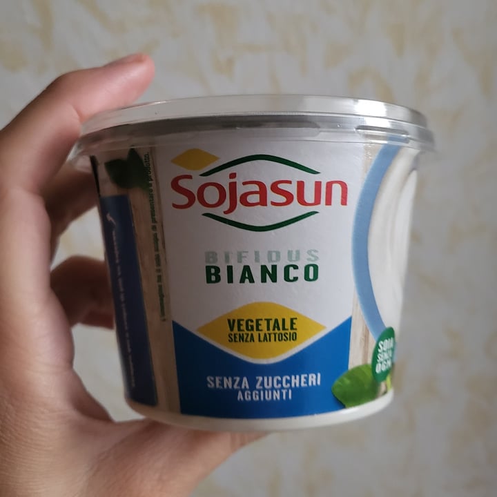 photo of Sojasun Bifidus Bianco (Yogurt) shared by @samgar on  20 Sep 2022 - review
