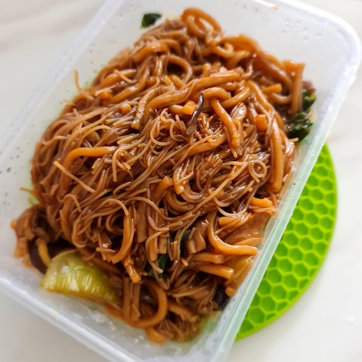 photo of Veggie House Penang Hokkien Fried Noodles shared by @parismelody on  11 Sep 2021 - review