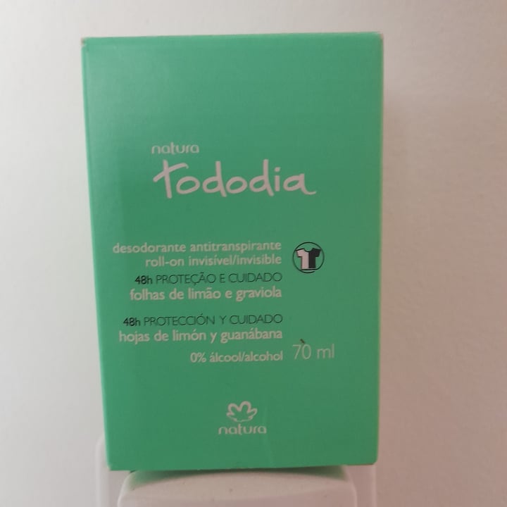 review photo of Natura Desodorante antitranspirante Hojas De Limón Y Guanábana shared by @luaaabril8 on 21 Nov 2021 - review