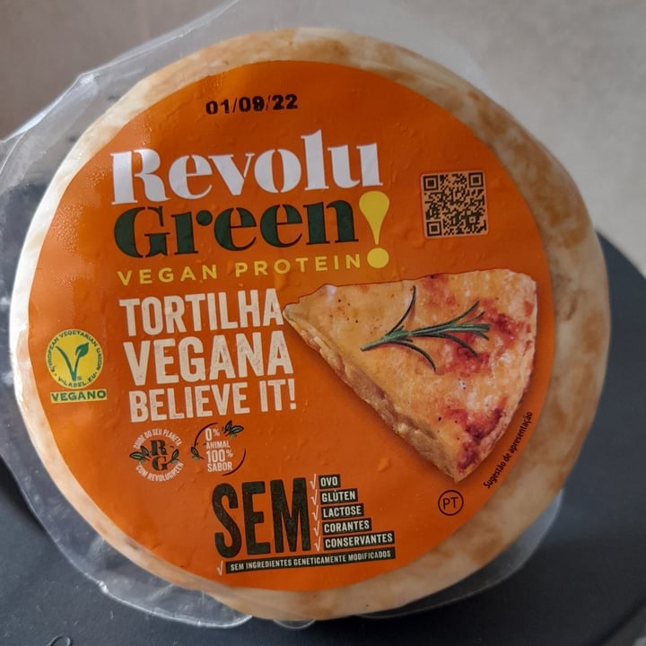 photo of Revolu Green Tortilla vegana shared by @margaridaferreira on  13 Aug 2022 - review